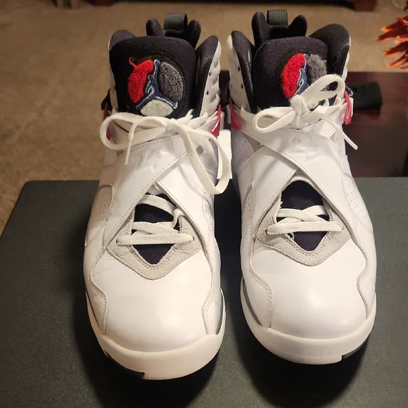 Jordan 8 "Bugs Bunny" - Picture 2 of 7